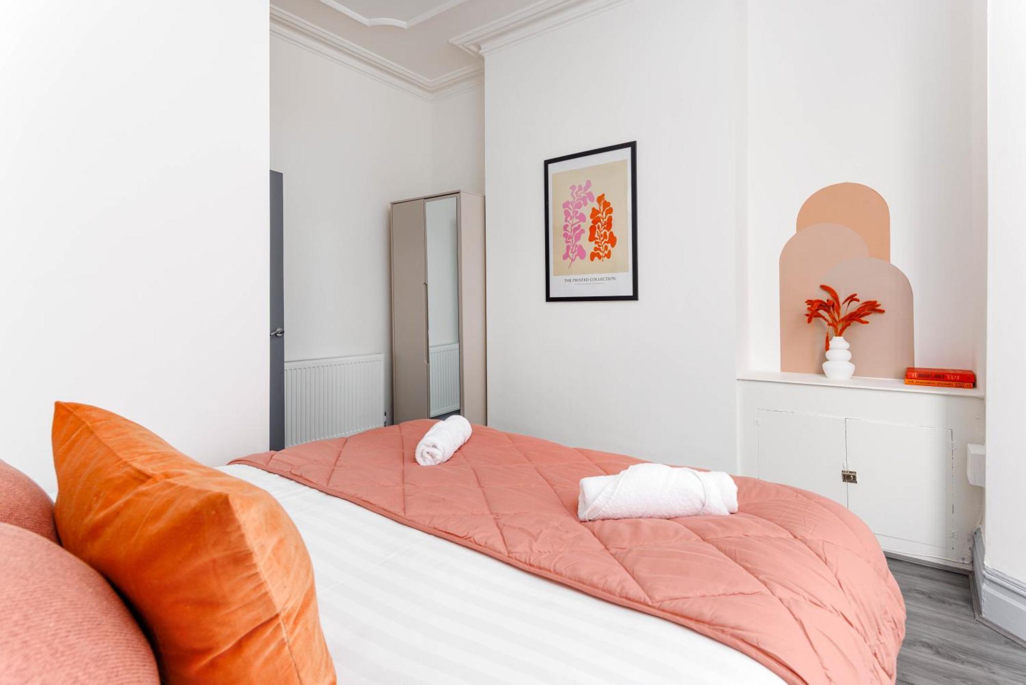 Newly Renovated Apartments In Liverpool - Extended Stay Exterior foto